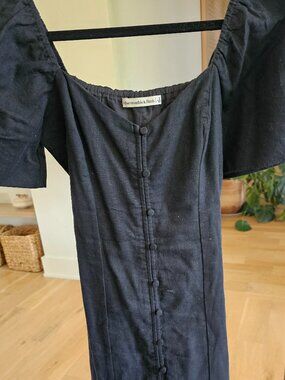 Abercrombie & Fitch black dress